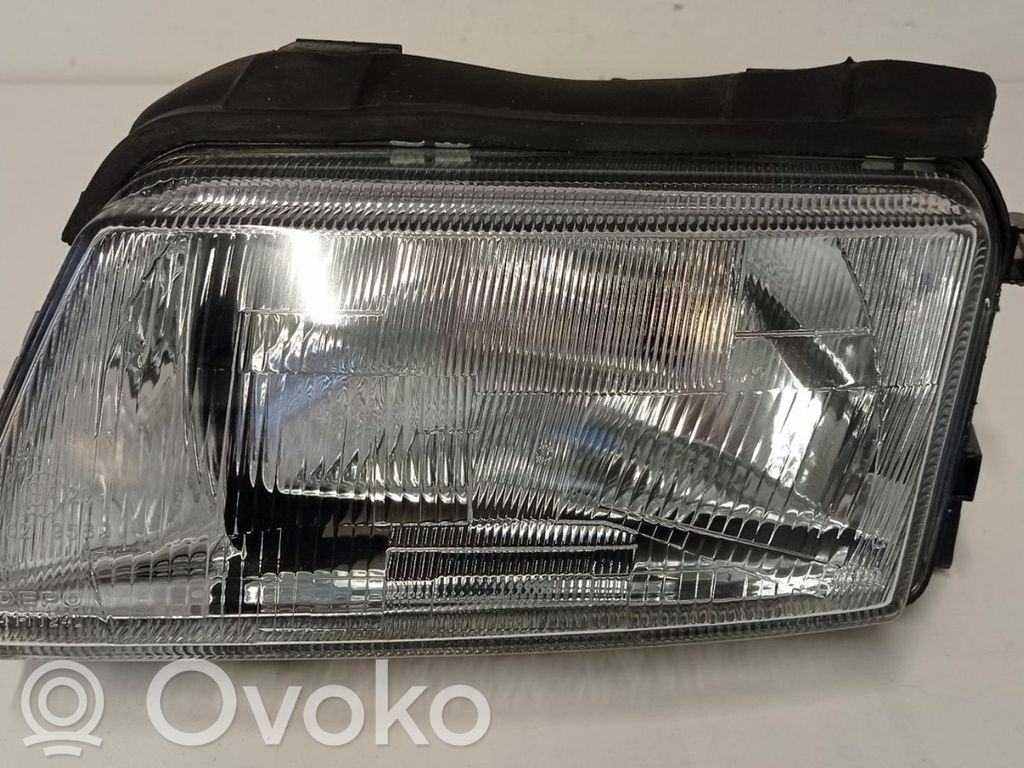 Audi A4 S4 B5 8D Scheinwerfer 