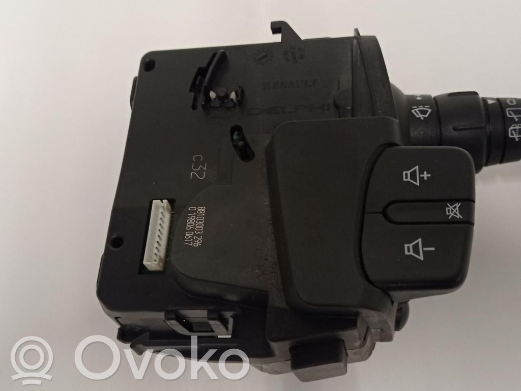 Renault Clio II Wiper switch 