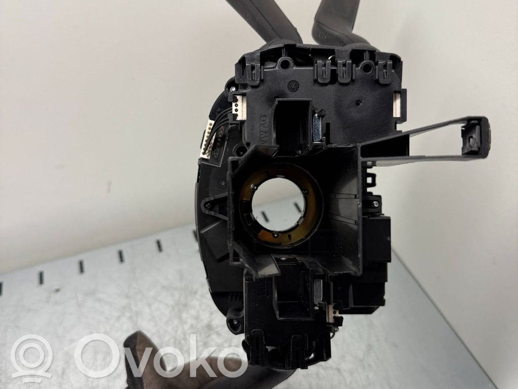 Volkswagen PASSAT B6 Manetka / Przełącznik kierunkowskazów wycieraczek 