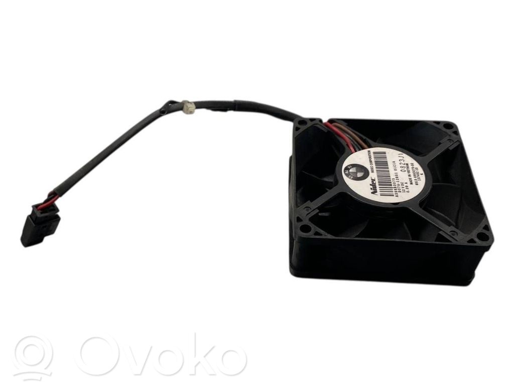 BMW 7 F01 F02 F03 F04 Module d'unité de commande de ventilateur 