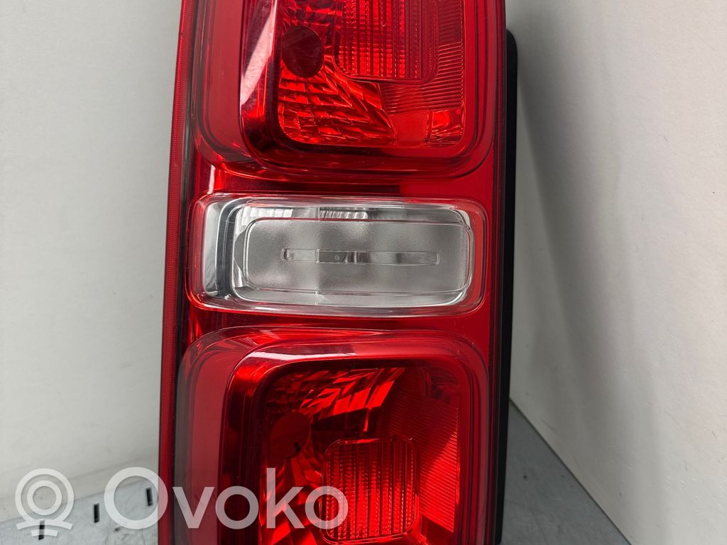 Toyota Proace Luz trasera/de freno 