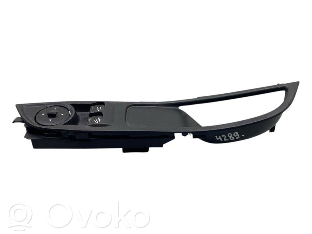 Ford Focus Interruptor del elevalunas eléctrico 