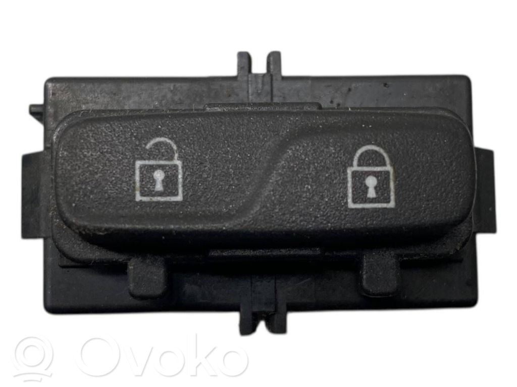 Volvo V70 Central locking switch button 