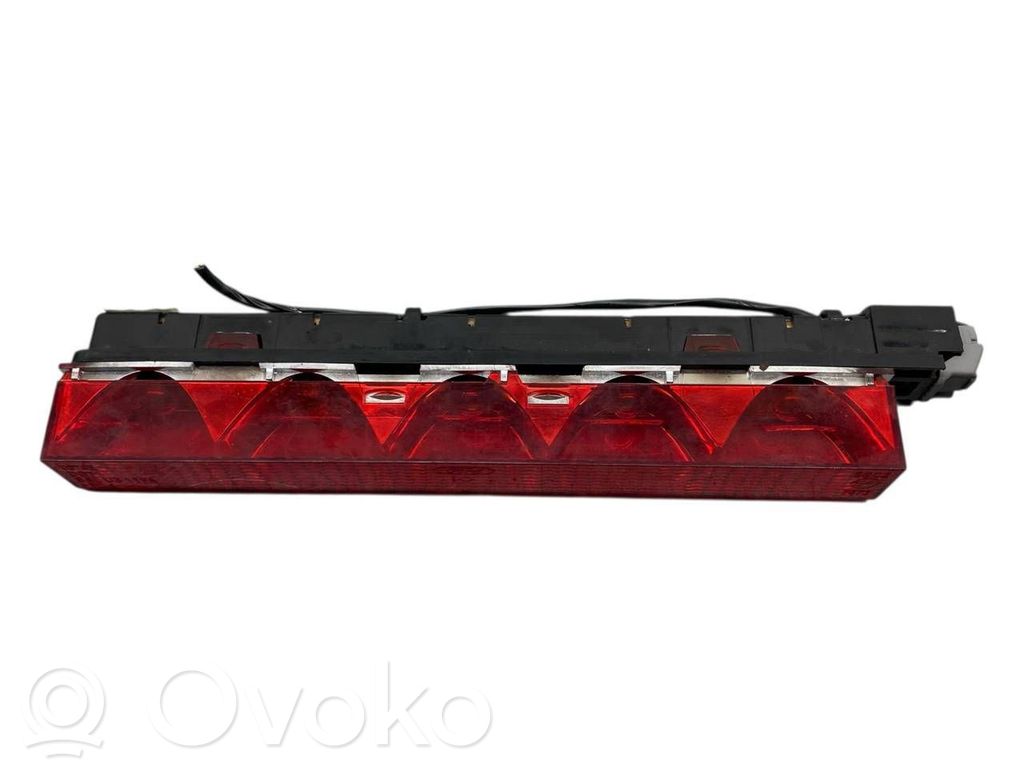 Ford Focus Third/center stoplight 
