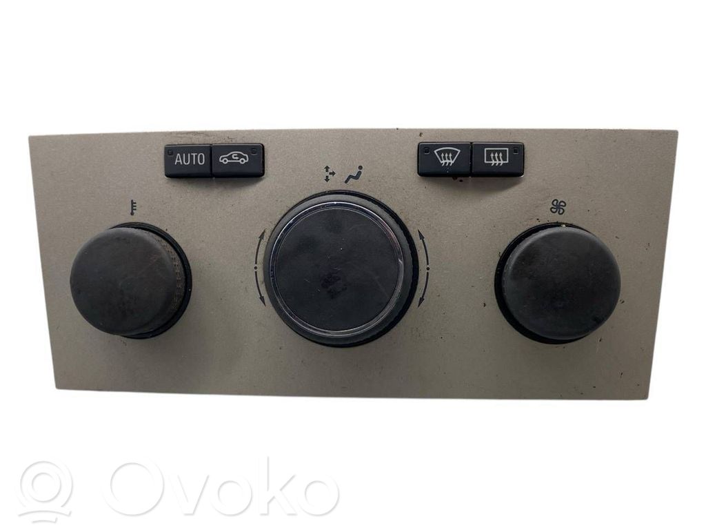 Opel Astra H Unidad de control climatización 