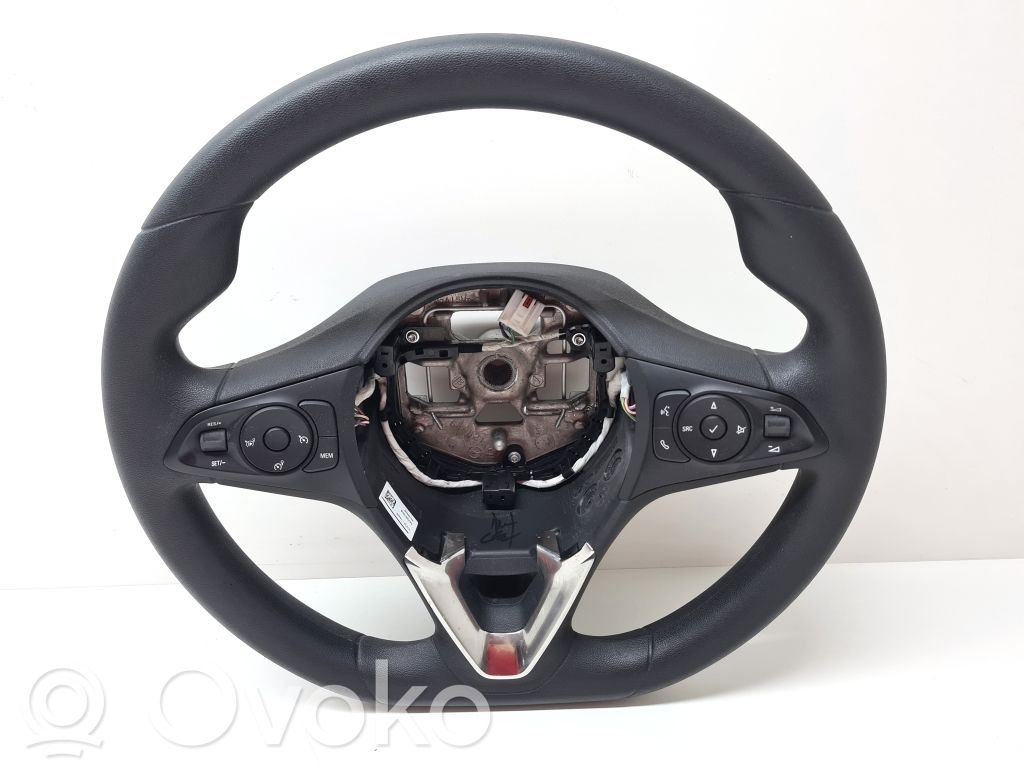 Opel Corsa F Ohjauspyörä 