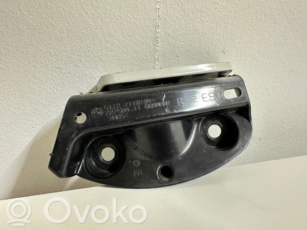 Rear bumper mounting bracket   7118194