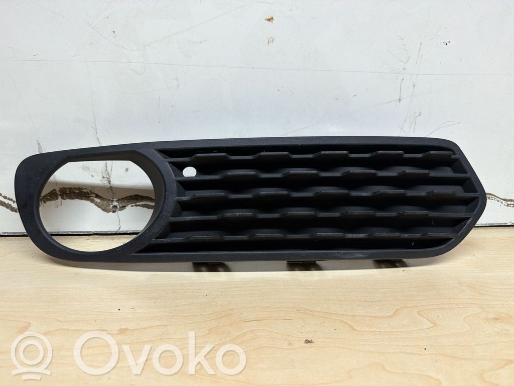 BMW 1 F20 F21 Grilă/ornament proiector ceață față 
