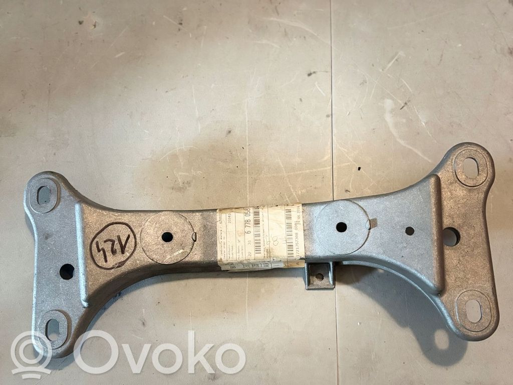 BMW 3 E46 Gearbox mounting bracket 