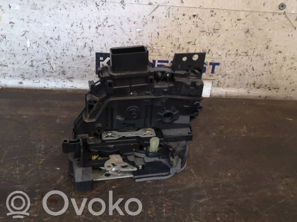 Ford B-MAX Etuoven lukko 