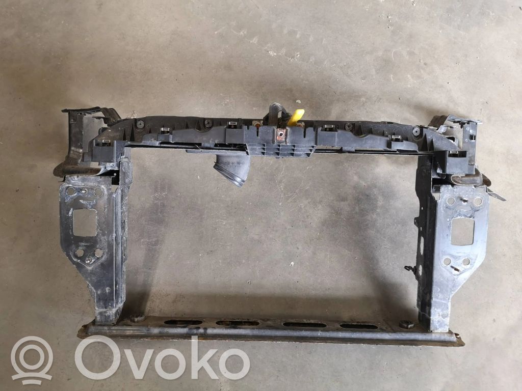 Lancia Delta Jäähdyttimen kehyksen suojapaneeli 