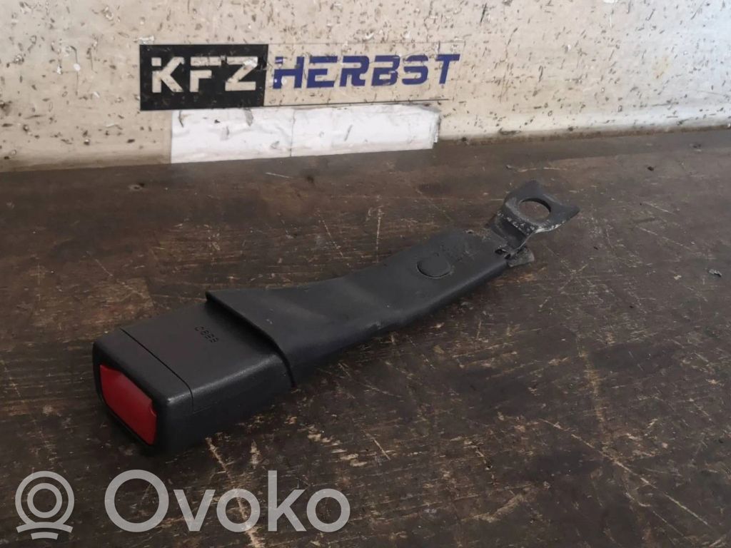 Peugeot 107 Front seatbelt buckle 