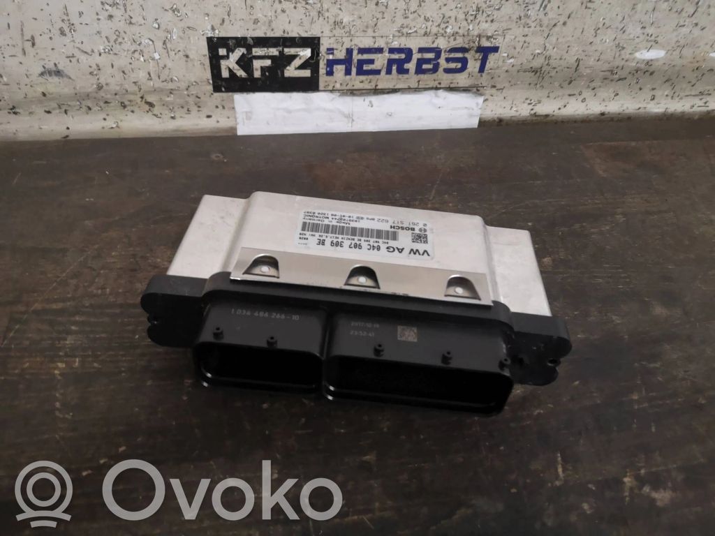 Volkswagen Polo VI Engine control unit/module 