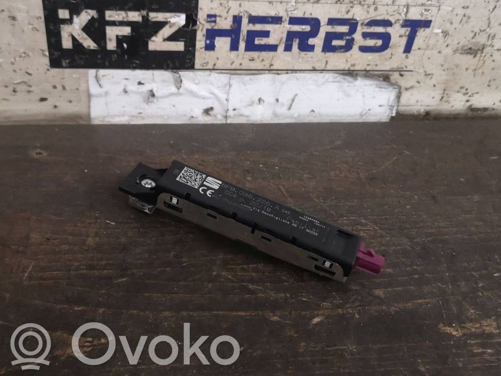 Seat Leon (5F) Antenos stiprintuvas 
