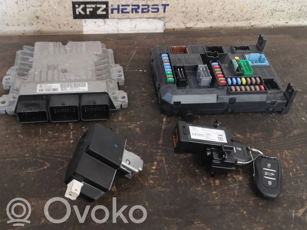 Citroen C4 Grand Picasso Engine control unit/module 