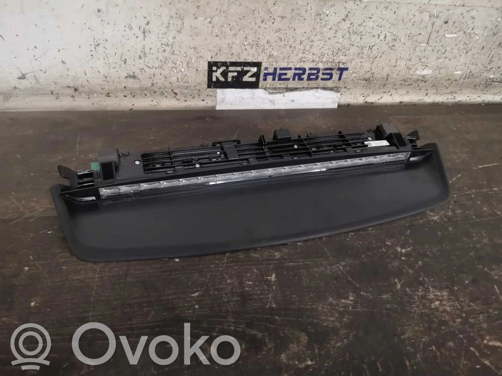 Mercedes-Benz GLE (W166 - C292) Trzecie światło stop 
