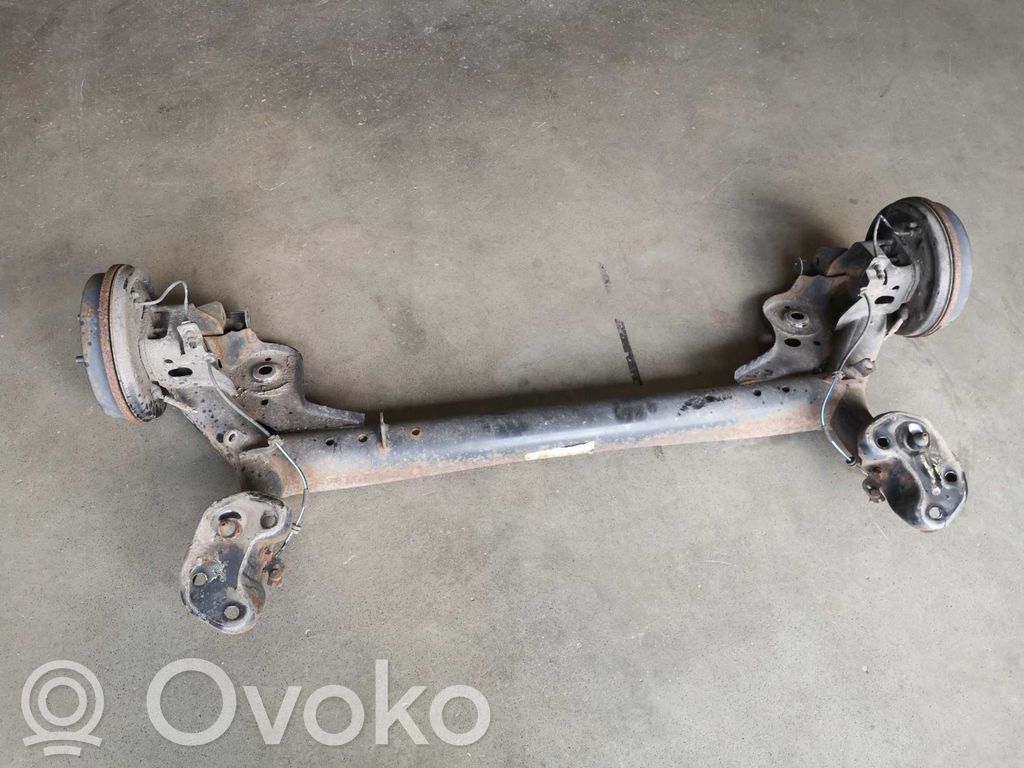 Ford B-MAX Galinis tiltas 