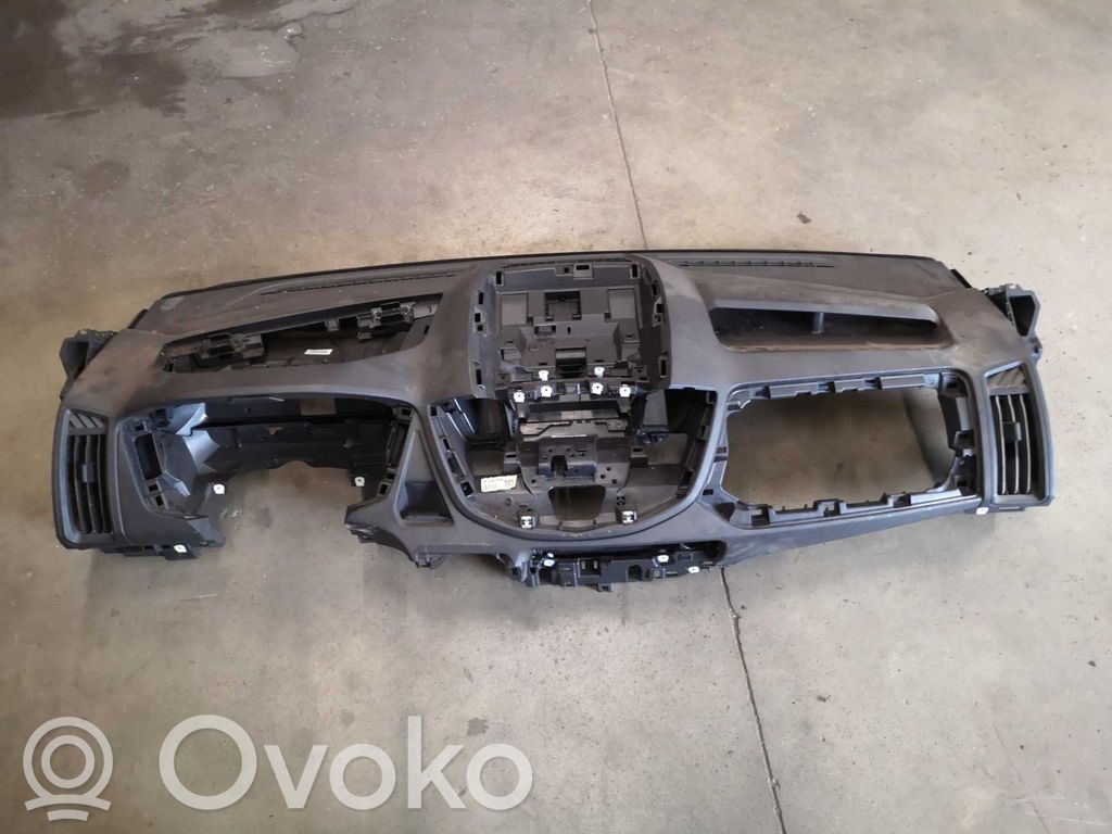 Ford Transit Панель 