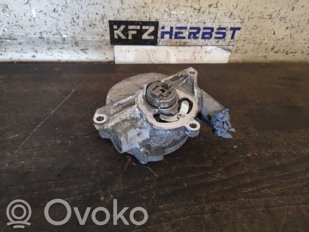 Ford Mondeo MK V Pompa podciśnienia 