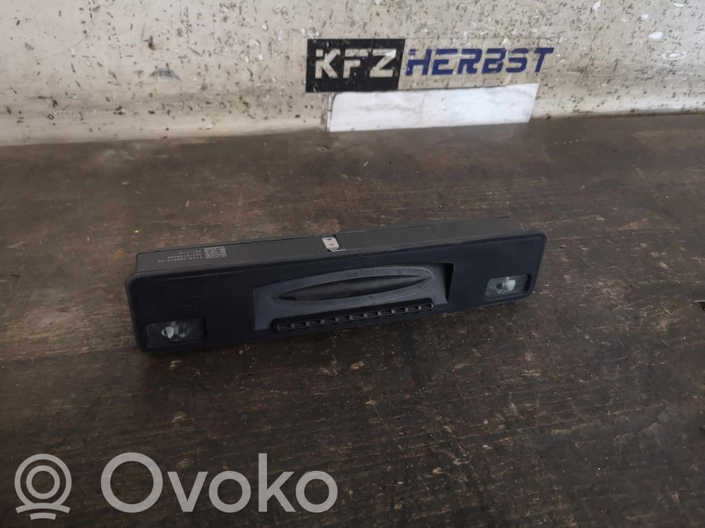 Ford Fiesta Fuel tank opening switch 