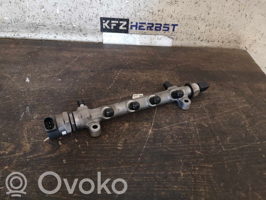 Volkswagen Golf VII Przewód paliwowy wtryskiwacza 