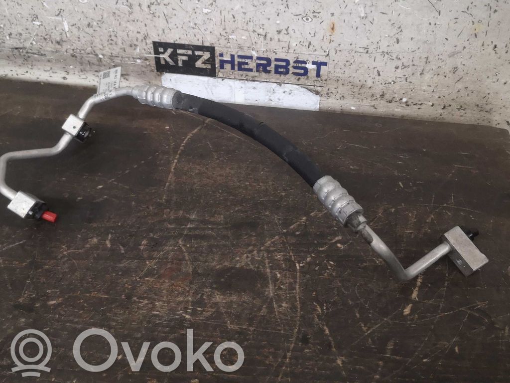 Ilmastointilaitteen putki (A/C)   1EA816523E,1EA816523E,1EA816523E