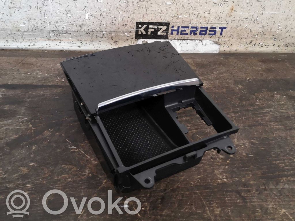 Skoda Karoq Inne części karoserii 