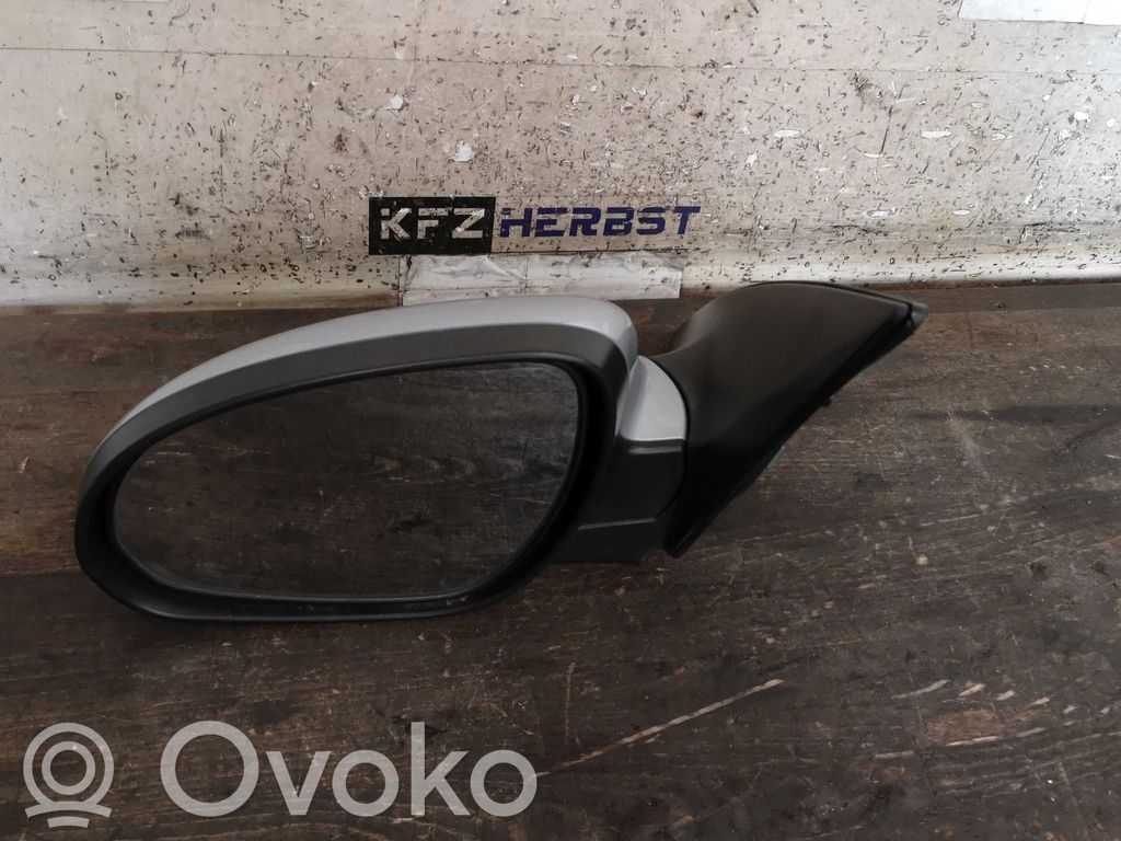 Hyundai i30 Front door electric wing mirror 