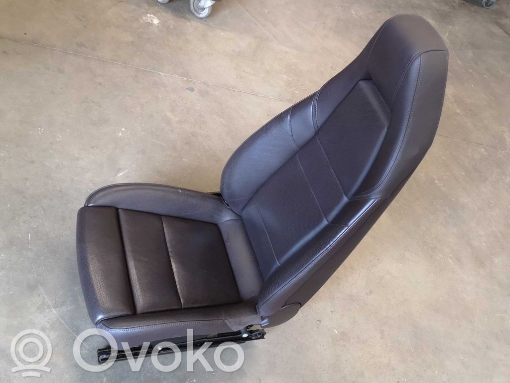 Porsche Panamera (970) Fotel przedni pasażera 