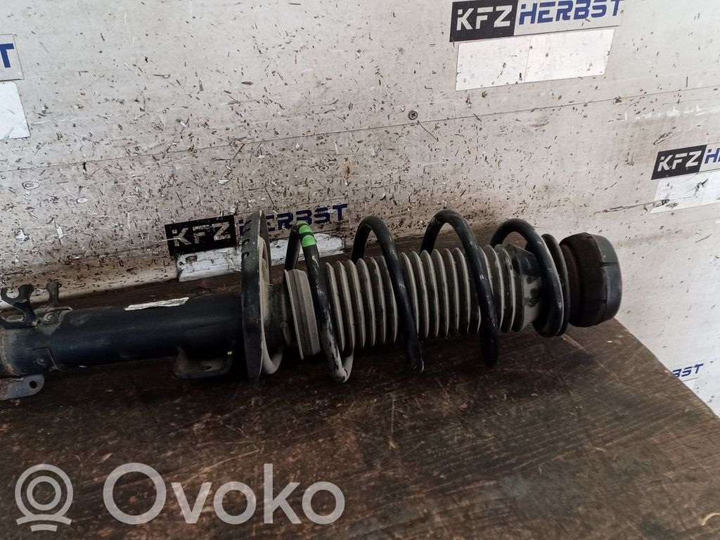 Volkswagen Polo V 6R Amortyzator osi przedniej ze sprężyną 