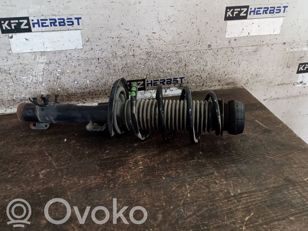 Volkswagen Polo V 6R Amortyzator osi przedniej ze sprężyną 