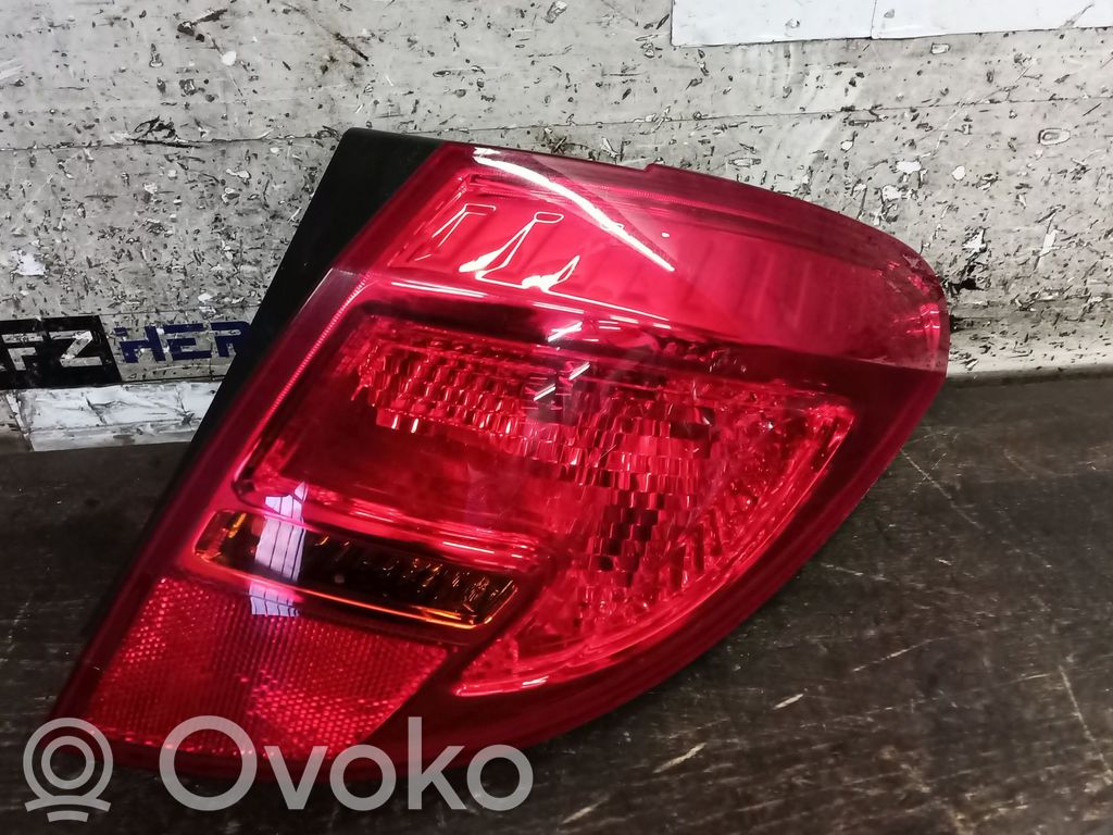 Opel Meriva B Lampă spate în caroserie 