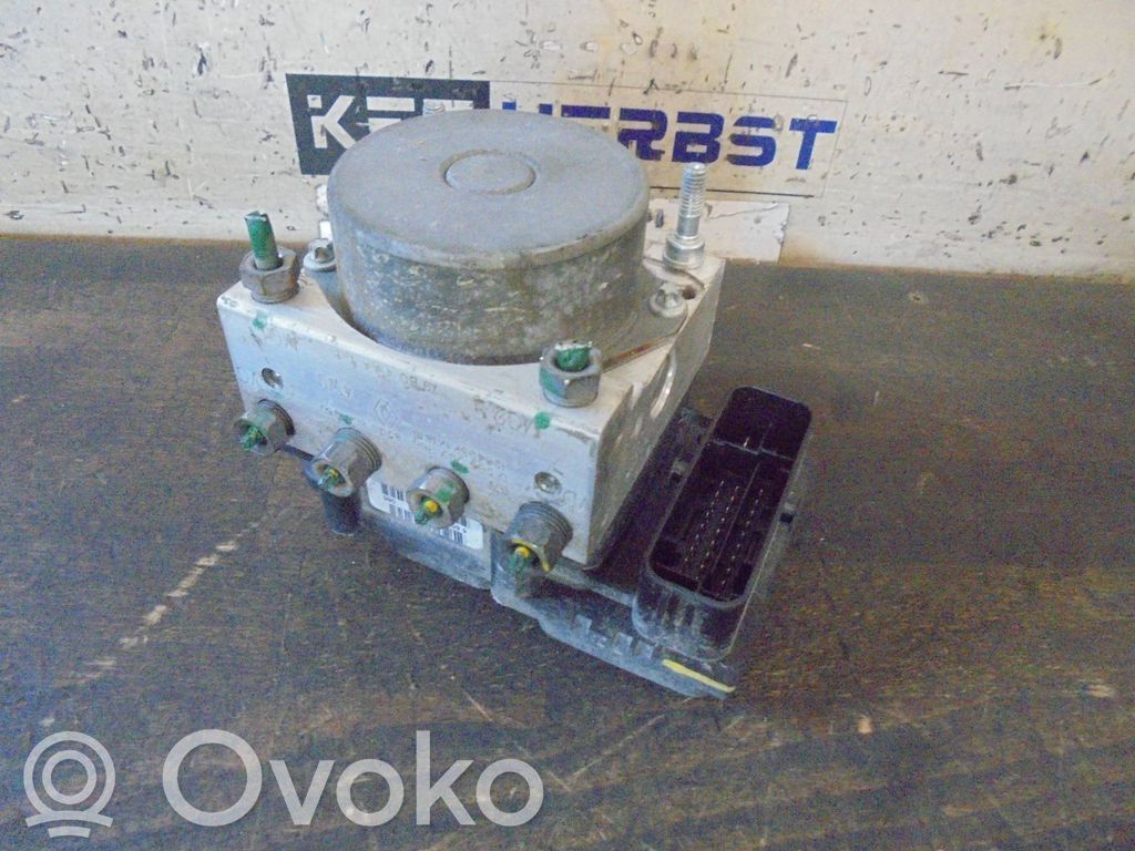 Dacia Duster ABS bloks 