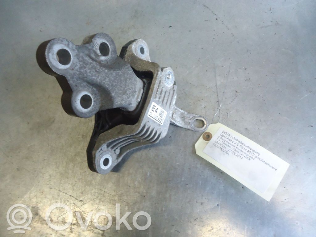 Opel Astra J Pārnesumkārbas stiprinājuma kronšteins 