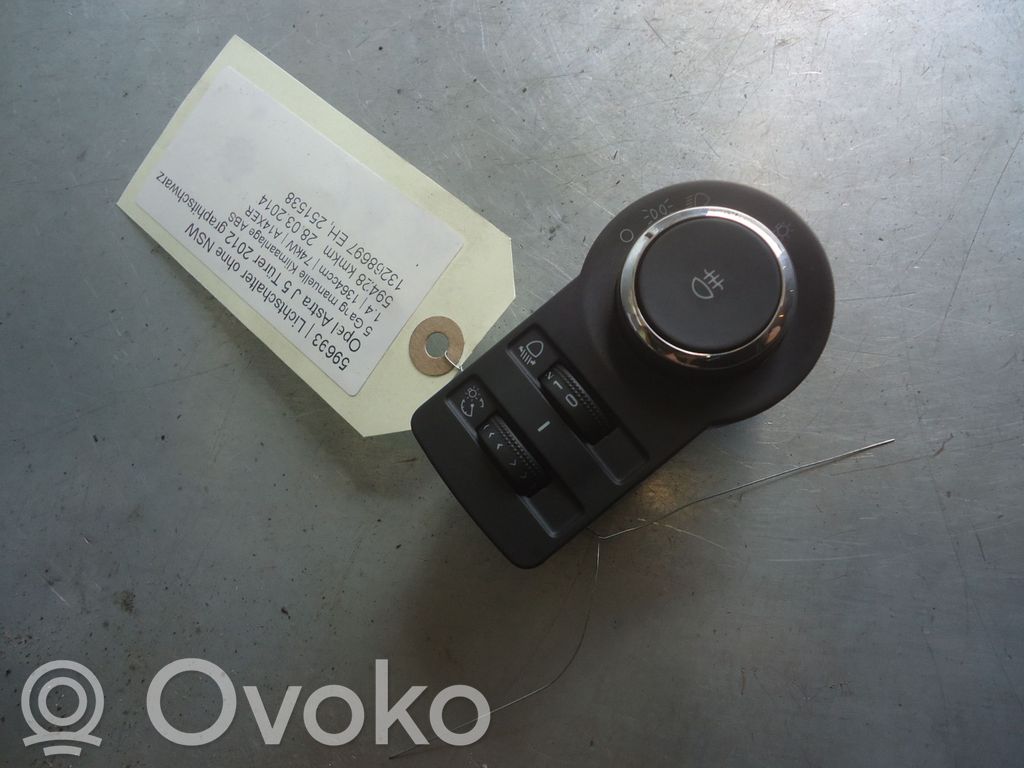 Opel Astra J Light switch 