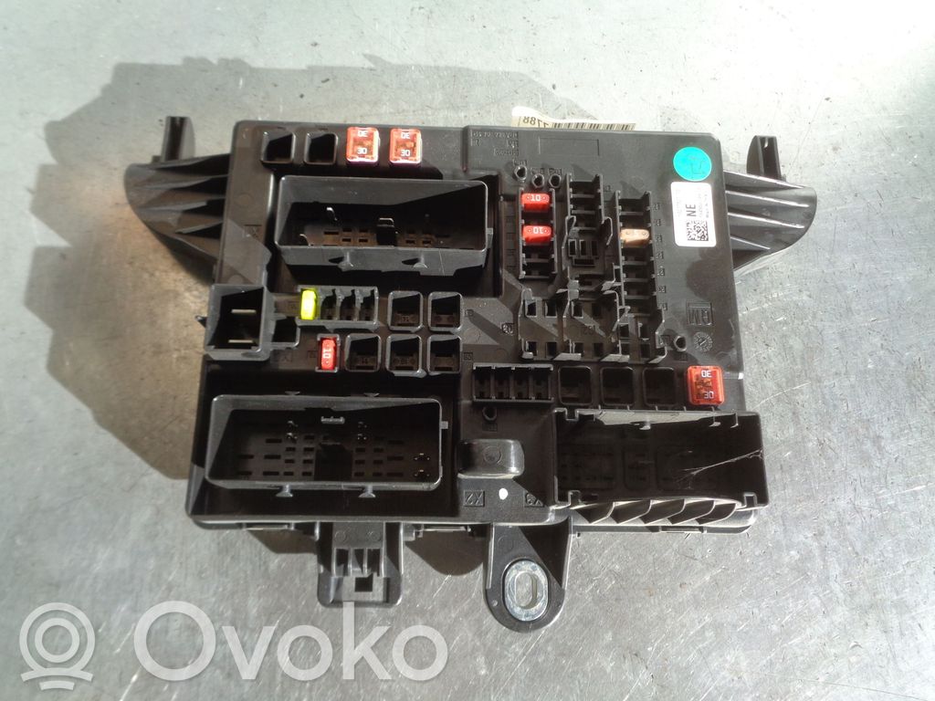 Opel Insignia A Sonstige Steuergeräte / Module 