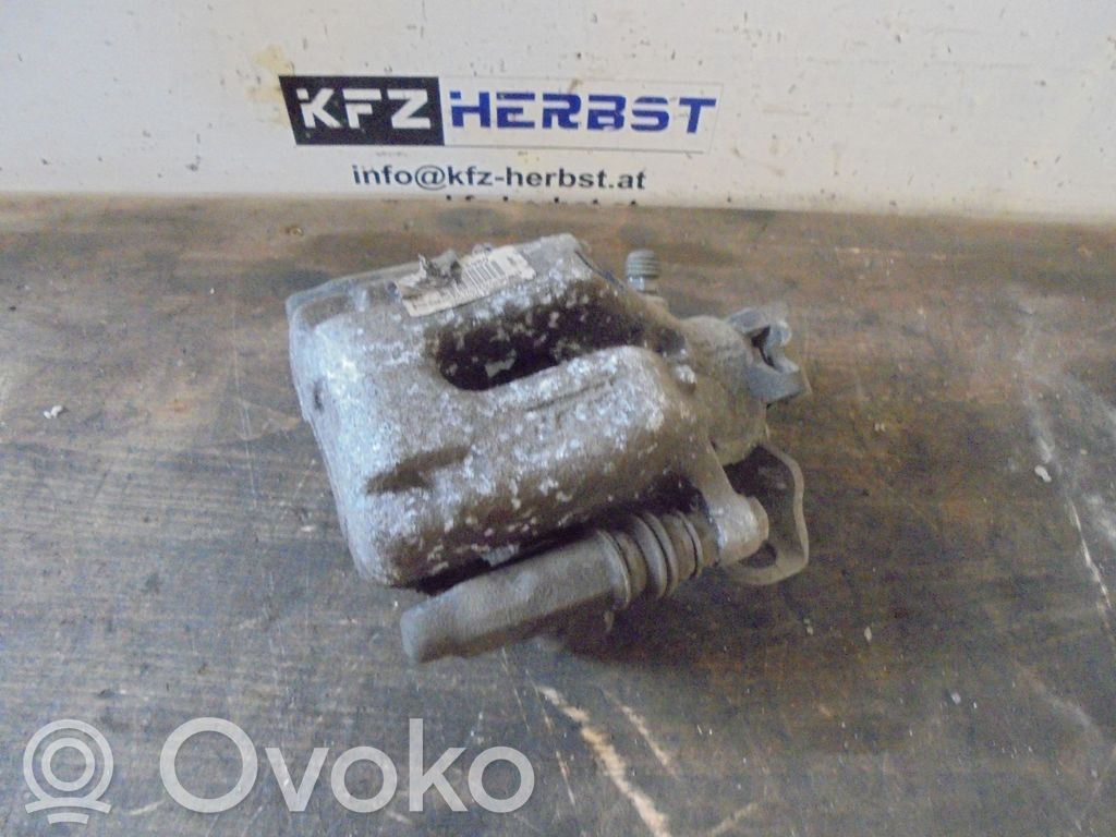 Peugeot 308 Tylny zacisk hamulcowy 