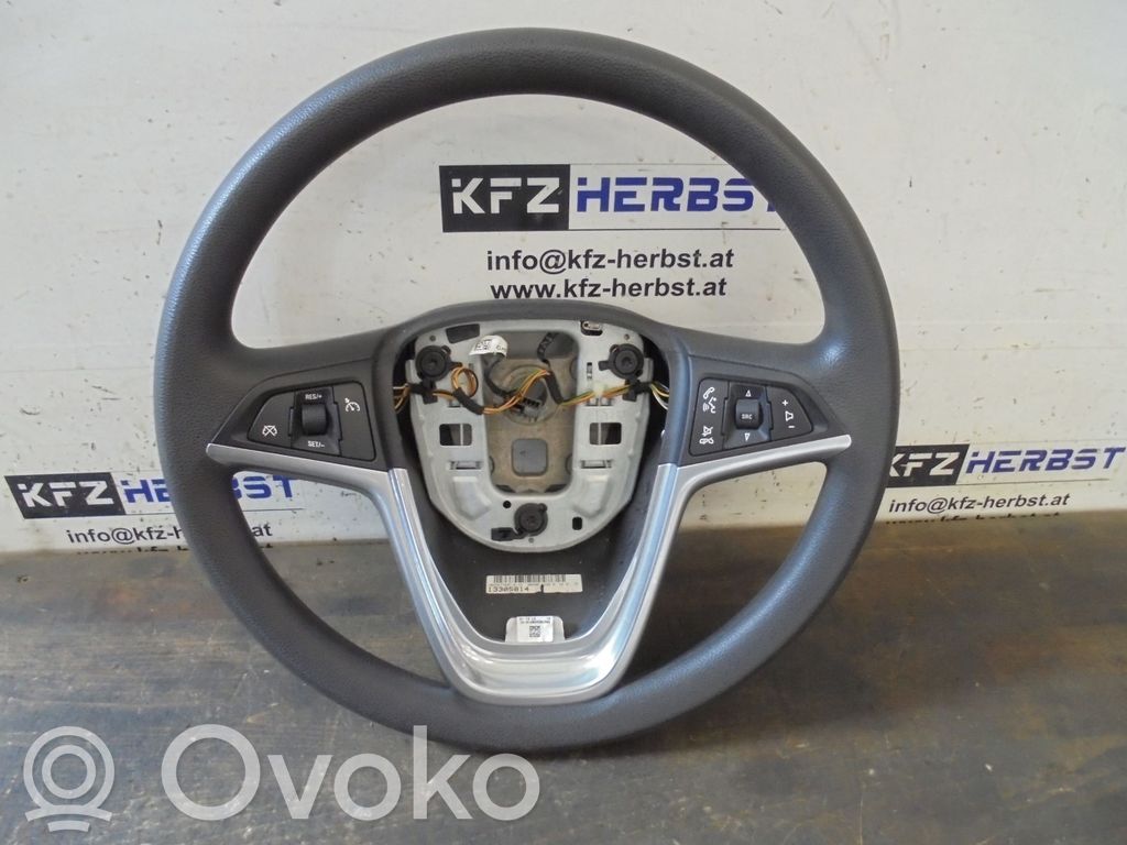 Opel Astra J Ohjauspyörä 