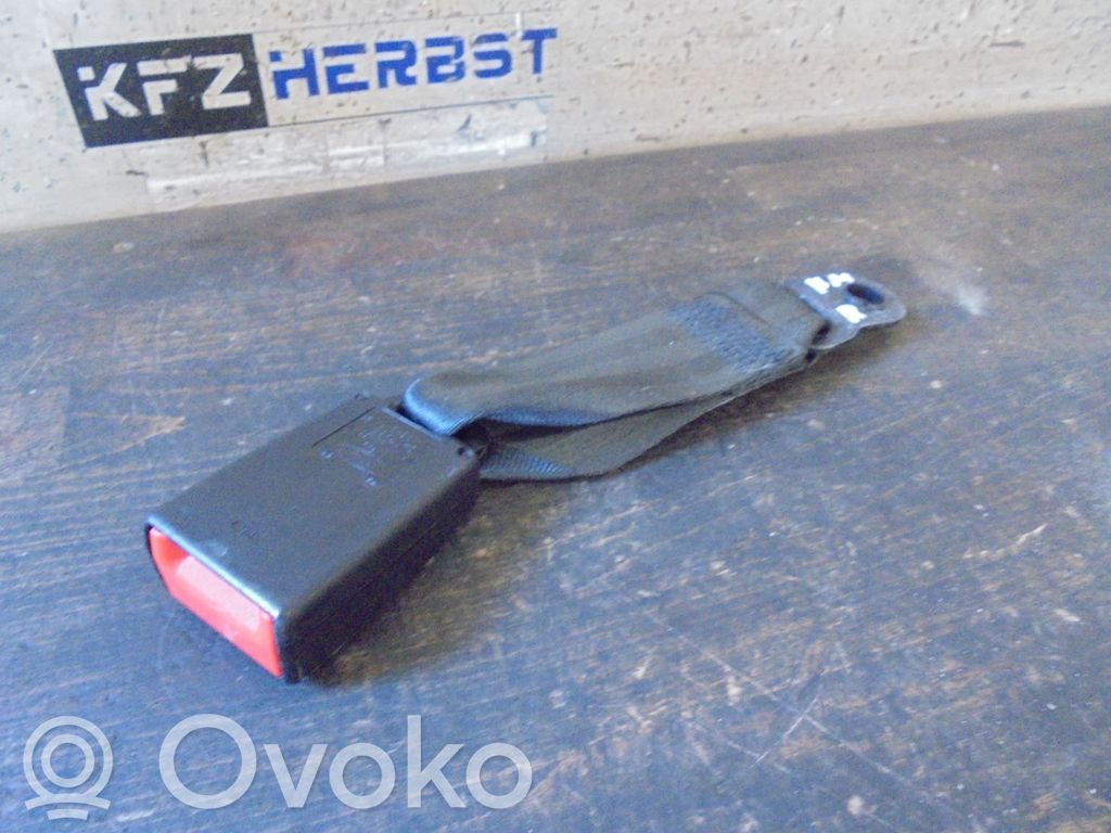 Ford C-MAX II Klamra tylnego pasa bezpieczeństwa 