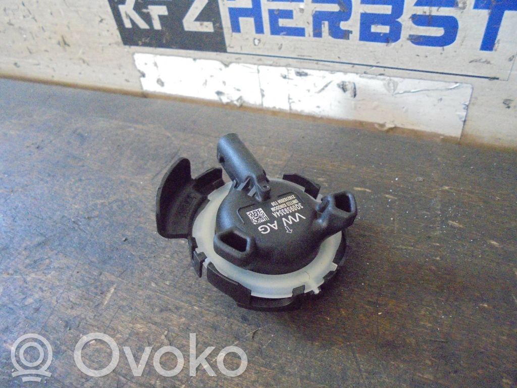 Volkswagen PASSAT B8 Airbag deployment crash/impact sensor 