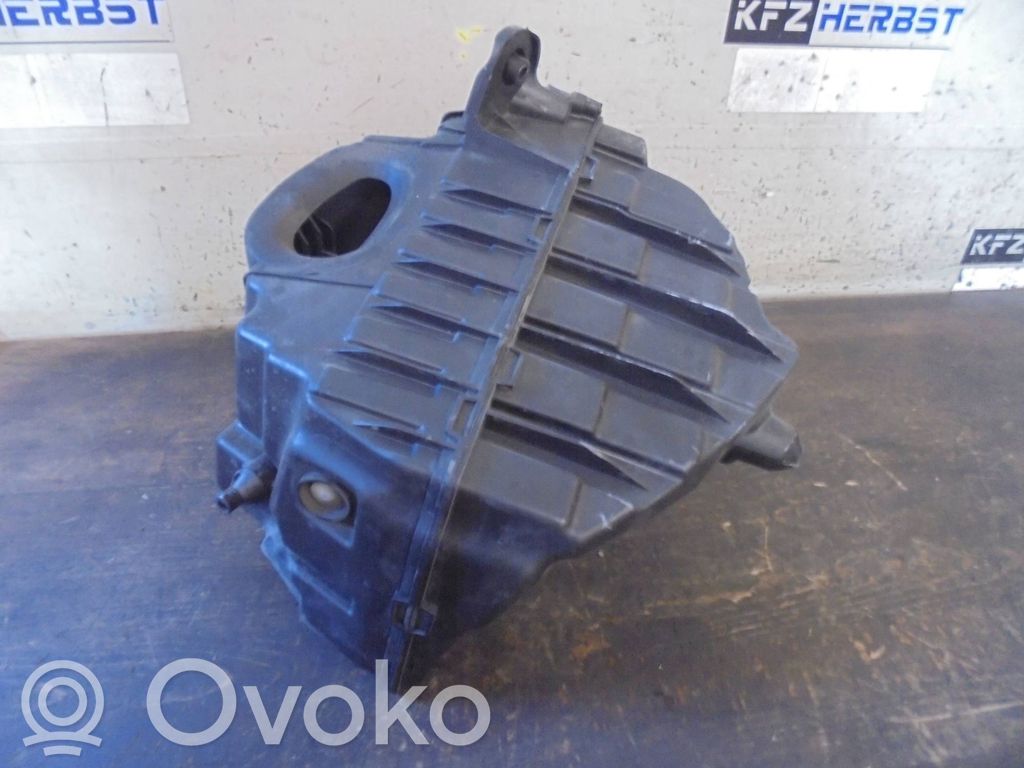 Renault Fluence Cutie filtru aer 