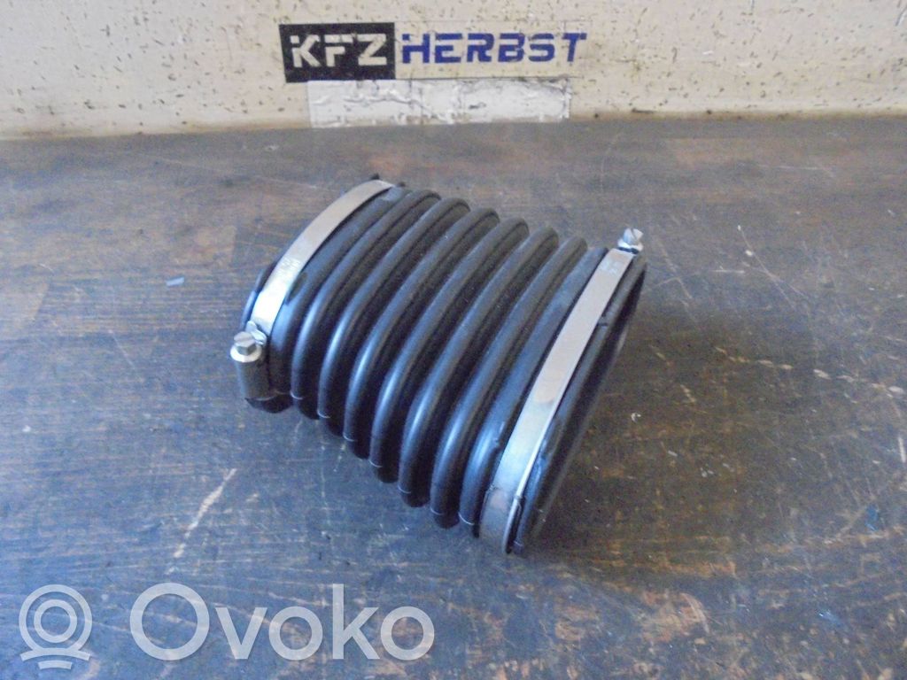 Mercedes-Benz C W205 Conductă/furtun admisie aer