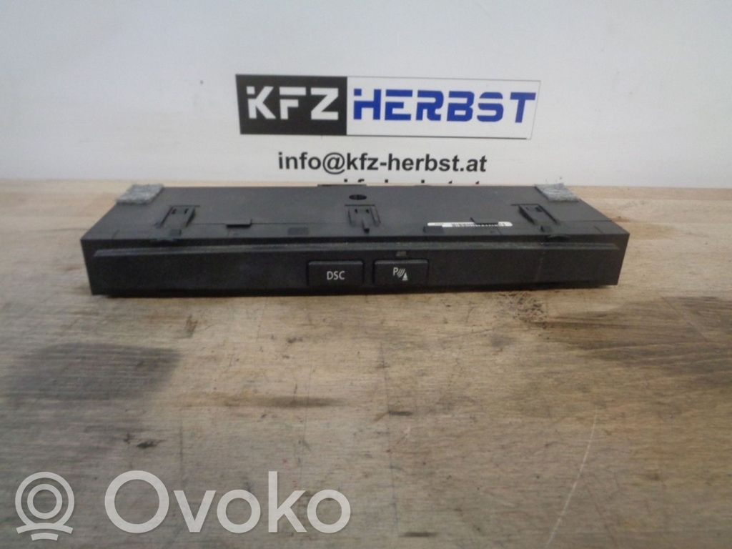 BMW 5 E60 E61 Comutator senzor parcare (PDC) 
