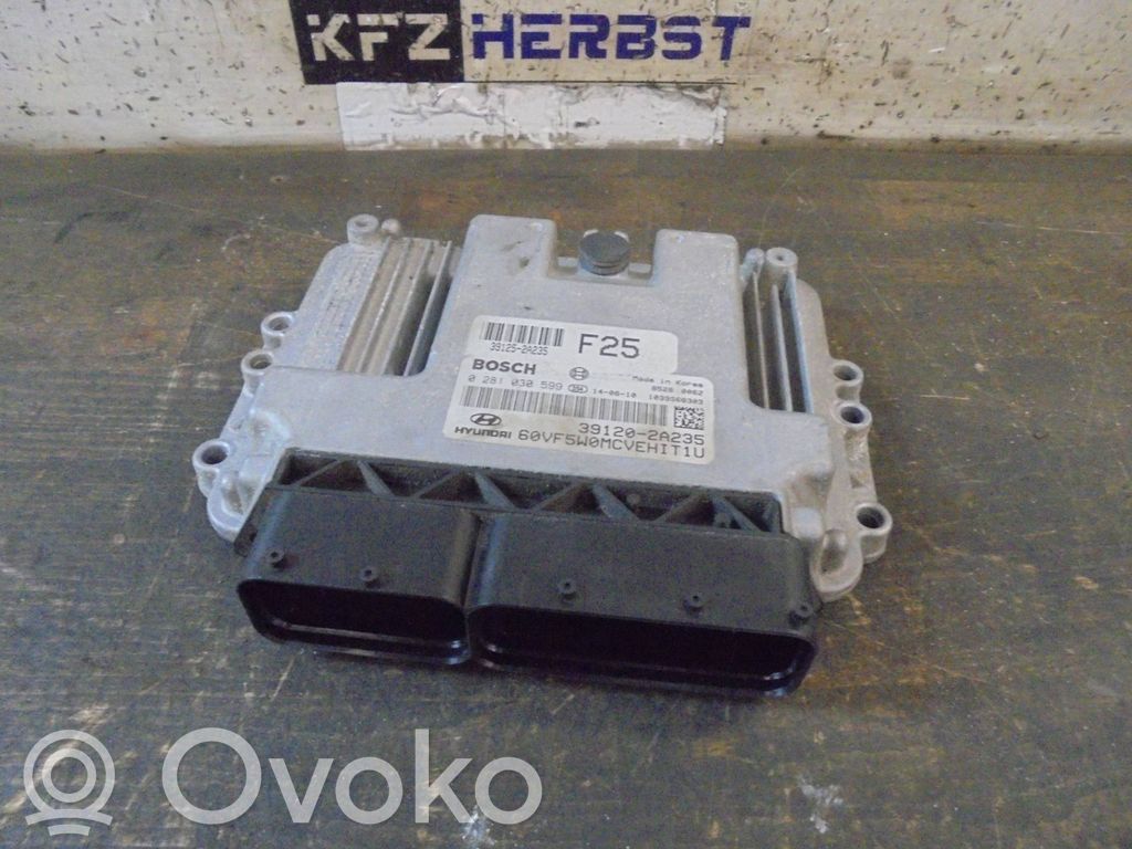 Hyundai i40 Centralina/modulo del motore 