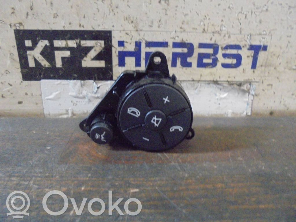 Mercedes-Benz E W212 Kit hands-free 