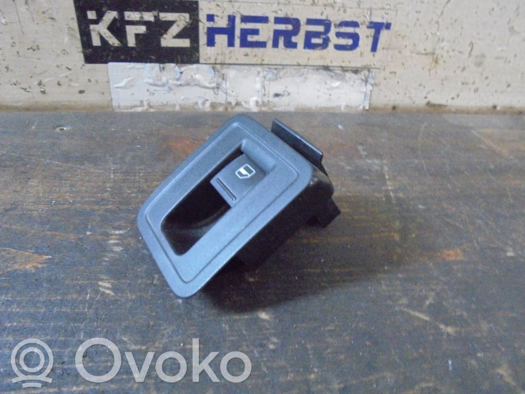 Volkswagen Caddy Electric window control switch 