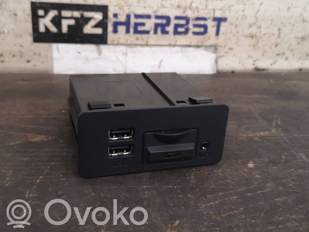 Mazda 3 III Hands-free kit 