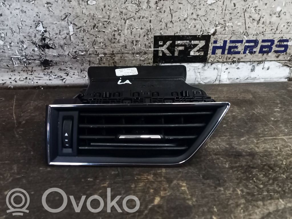 Skoda Superb B8 (3V) Rejilla de ventilación central del panel
