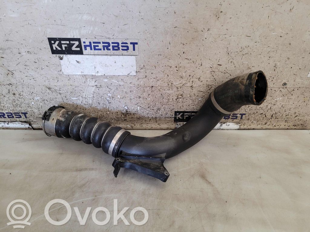 BMW 2 F46 Air intake hose/pipe 