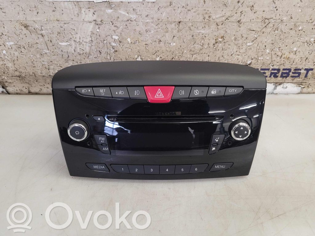 Lancia Ypsilon CD/DVD player unitate navigație 